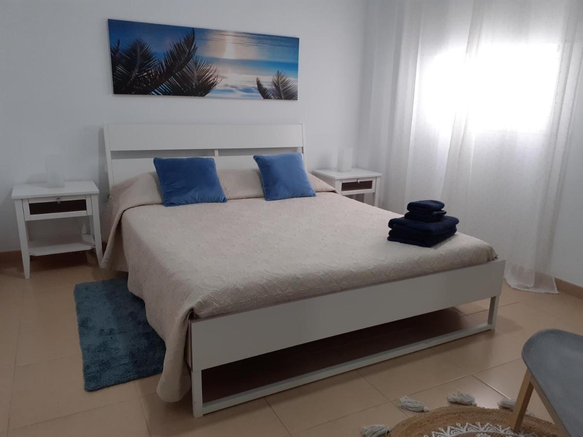 Atico Con Terraza, Centro De Apartment